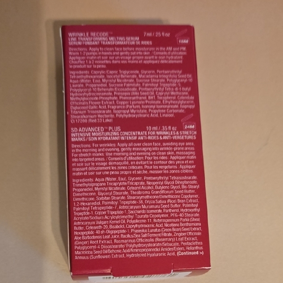 StriVectin Anti-Wrinkle Duo with Red Accents - Picture 2 of 4